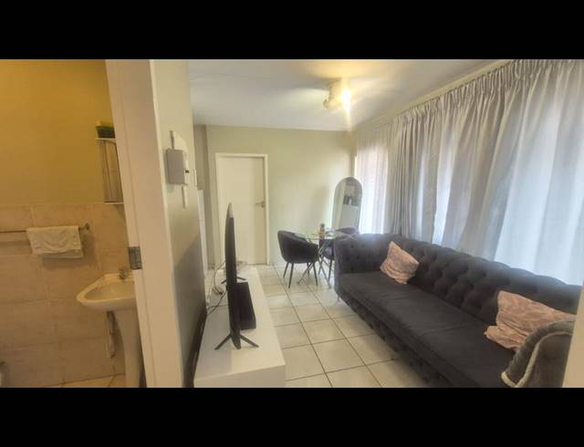 2 BEDROOM PROPERTY TO RENT IN AUCKLAND PARK